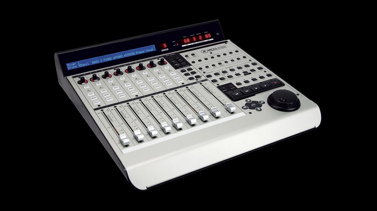 Mackie RMK MCU-PRO